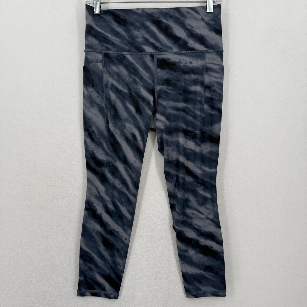 Athleta Salutation Stash Pocket II 7/8 Tight Tie Dye MP Medium Petite Gray Black